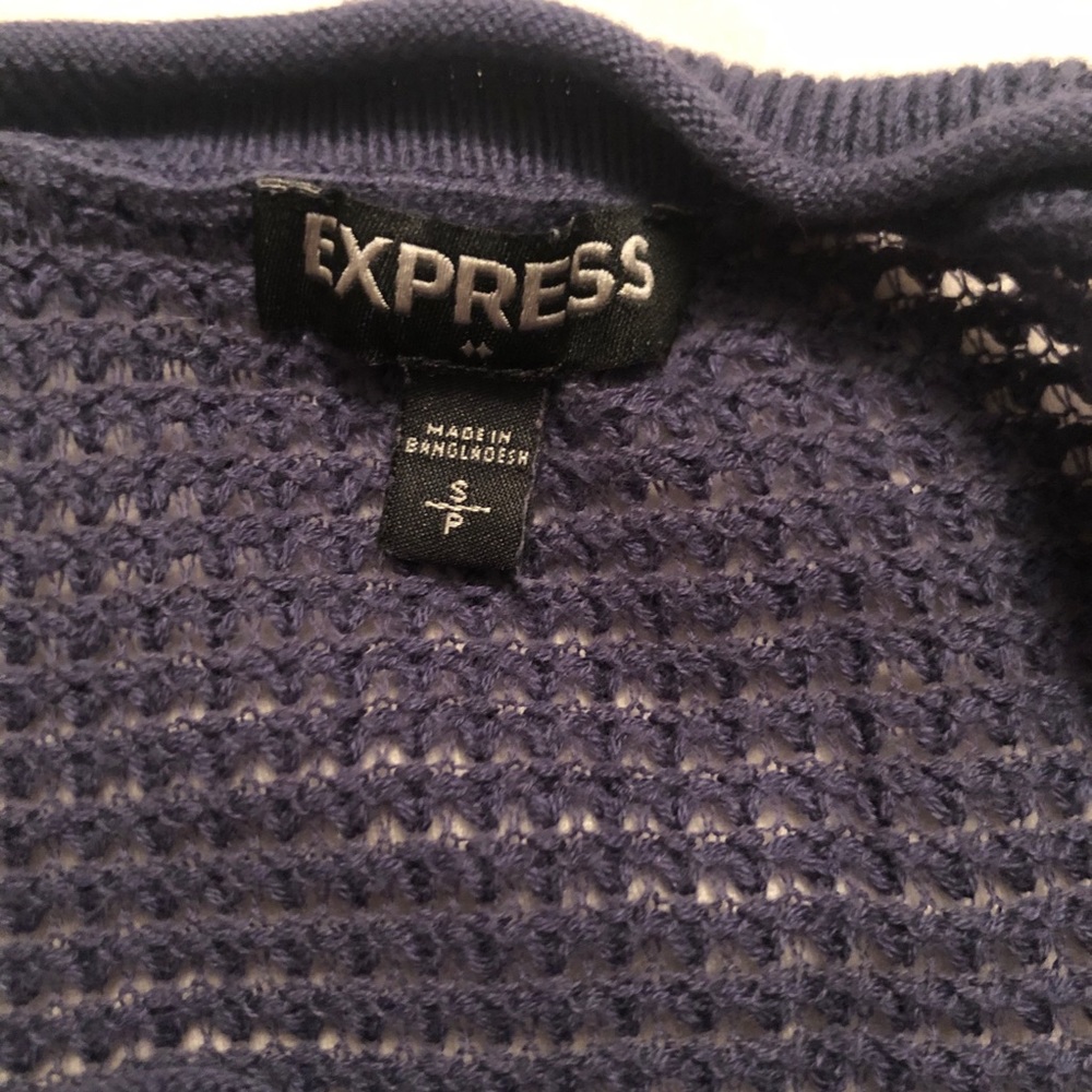 Express Sweater - Picture 4 of 4